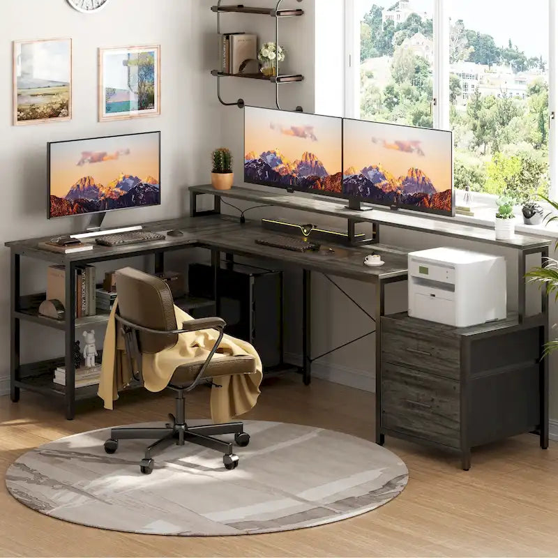 Reversibler L-förmiger Computertisch mit Aktenschublade, langer Monitorhalterung, Ladestation und RGB-LED-Streifen